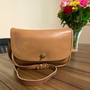 Vintage Coach City Bag